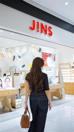 From work to workouts, errands to everything in between—your eyewear should keep up. Watch Eve Luna in action with JINS 360, designed for flexibility, comfort, and all-around vision for real-life movement. 👉 Drop by any JINS store nationwide and experience JINS 360 for yourself. #jins #jinsphilippines #jinseyewear #JINS360 | JINS Philippines