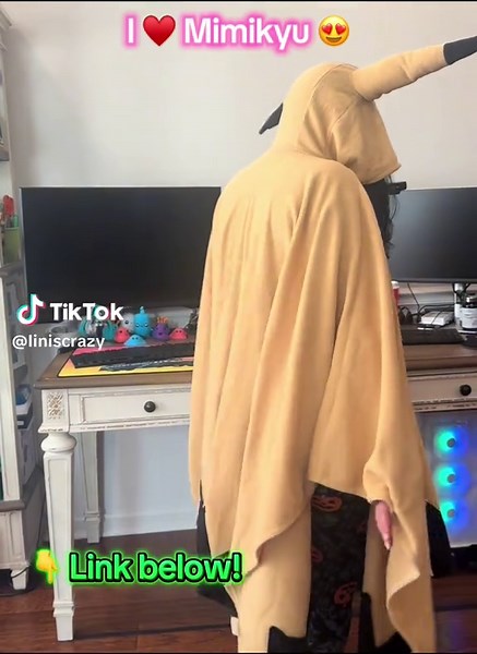 Mimikyu Cloak Hoodie: A Gamer's Dream Outfit