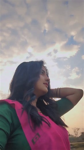 barasha rani nath on Instagram: "এনেকৈ নাহিবা কাষলে 😜🫶"