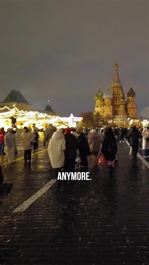 This is Lenin’s Mausoleum on Red Square. That’s where Lenin’s body is kept. It looks almost abandoned, and honestly, it feels like people in Russia just don’t care about this Soviet-era symbol anymore. | Buro Facts