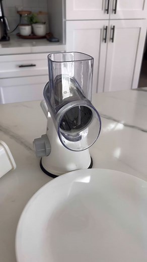I shared this a couple months ago using the cheese grater, but man it just blew my mind again. Definitely worth the small investment. Would make a great Christmas gift. #potatoslicer #rotarycheesegrater #kitchentools #amazon #amazonfinds