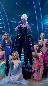 Tym razem nie zatańczyła, a zaśpiewała na naszym parkiecie 😍 Natalia Nykiel i „Error” 👻 🦑🎤#tanieczgwiazdami #polsat #tzg15 | Dancing With The Stars. Taniec z Gwiazdami