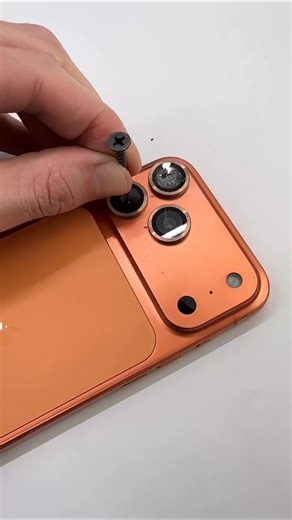 Easy install case + screen protector.📱 #iphonecase #screenprotector #phoneprotection