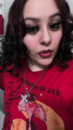 Iz🖤💋 (@short_.izzy)’s videos with original sound - 😋 - user95259032505