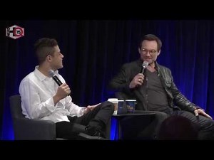 Nerd HQ 2015: Christian Slater Sings (Mr. Robot Panel Highlight)