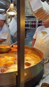 2.3M views · 42K reactions | El jacuzzi del paraíso del taco aquí con el paisa en CDMX | El Brother | Facebook