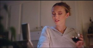 Looking for Her - Trailer © 2022 Drama, Romance