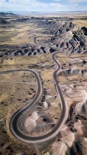 America’s Secret Road That Looks Unreal 😳✨