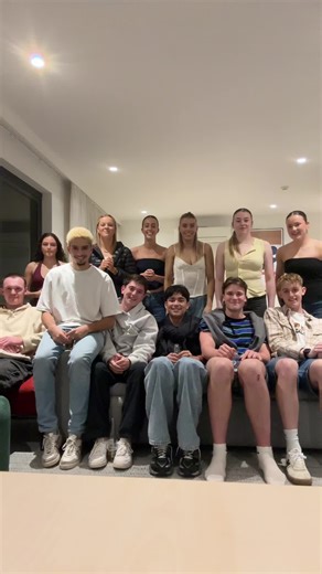 Eddy Stole the Show: The Yellow Hearts Trend Explained