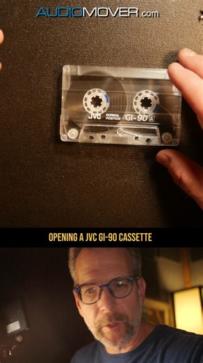 Open JVC Cassette Tape #cassette #audiomover #robertjohnhadfield #analog #retrotech #retro #80s #80smusic #jvc #howto #openbox #80skid