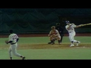 1974 ASG: Garvey doubles in 4th to tie the game