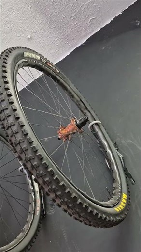 Evolution Cycles, Eastbourne - Install Day with Sam and Andy S