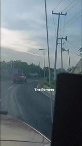 1.1M views · 3.4K reactions | #TERRIBLE | CAPTAN EN VIDEO  Así venía la camioneta antes de chocar contra el poste en El Pedregoso que dejó sin luz por varias horas en la localidad. | The Romers | Facebook