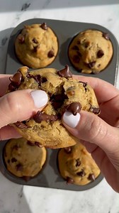 55K views · 270 reactions | Chocolate Chip Vegan Muffin Recipe! These...