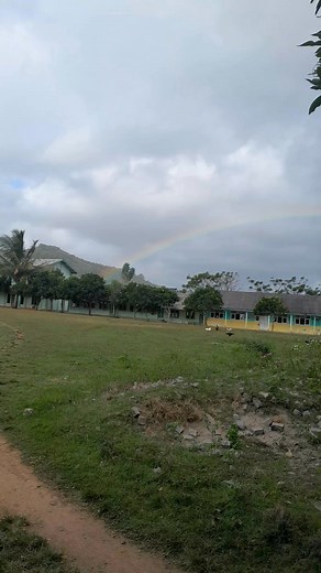 Pelangi pelangi ciptaan Allah #salaminteraksi @sorotan | Ratna Hafz