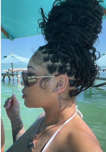 spend day 2 with us in belize 🇧🇿 secret beach blue bayou restaurant & bar nu-palm island night club #blackgirltravel #belizetravel #sanpedrobelize #blackgirlluxury #travelwithme #bluebayoubelize #secretbeach #creatorsearchinsights @Blue Bayou Restaurant & Bar