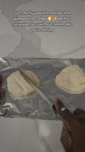 Fresh, warm bread in less than 20 minutes? Say less! 🥐🥣✨