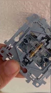 Cómo instalar un interruptor Simón