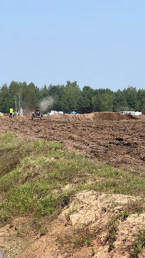 #trucksgonewild #trucksoftiktok #trucktok #trucks #4x4 #megatruck #mud #michiganmudjam #jakeburton @user6721614654087 @user7013936328949