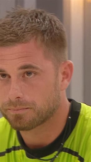 ¡La defendió! Tom pidió hablar y dijo que Carla Ochoa era la más respetuosa de todos los del encierro, y que no merecía las críticas de Daniella Campos 😱💜 ¿Tiene razón? 🫣 #ElInternadoMega 📺 Puedes ver Lo Mejor del Internado, este viernes a las 23:00 horas por Mega 2 #DaniellaCampos #CarlaOchoa | Reality Mega Oficial