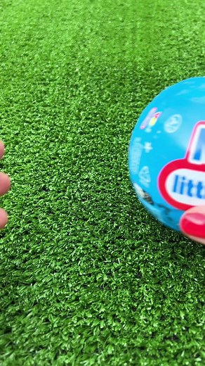 Getting major nostalgia with these minis!! Raise your hand if you had these Little Tikes toys as a kid 🙋#tinythings #littletikes #mins #miniverse #littletikesminis #toys #collectable #giftideas #amazon #walmart