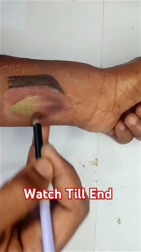 Gold Eye Makeup Look #bridaleyemakeup