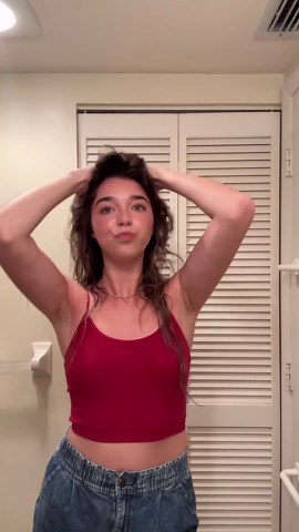 Morgann Book | Frizzy + (somewhat) wavy hair routine ✨😚 - #hairtutorial #wavyhairroutine #frizzyhaircare #curlcream #naturalhairstyles | Instagram