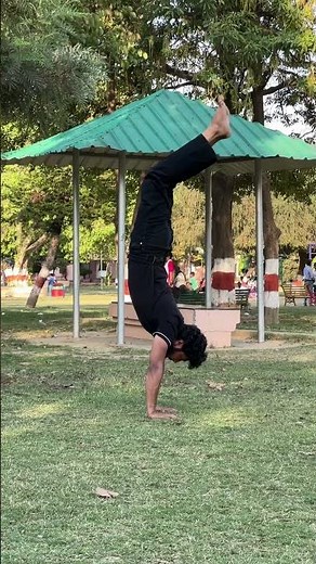 Handstand Challenge for Beginners 💪🏻 #shorts