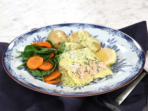 Ugnsbakad lax med citronsås