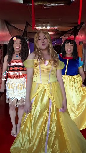 Sayawan muna tayo before mag Episode 6 😎 #scream4 #disney #scream #empedscasul #dancechallenge #dance #disneyhorror #belle #moana #snowwhite