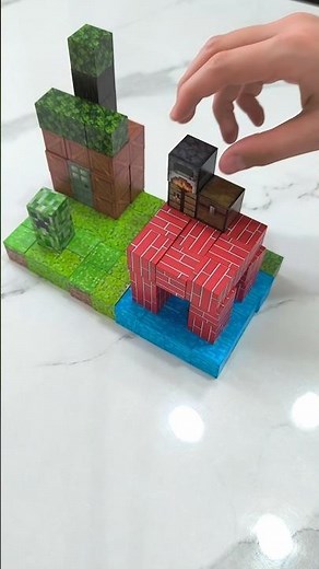 Building a Mini Water Base 💧 | Tiny Ocean House | Minecraft Magnetic Blocks