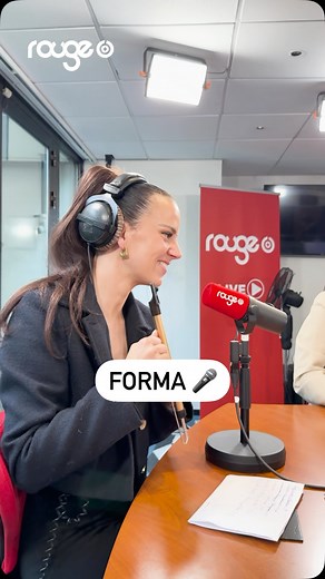 20 reactions |  Chaque vendredi, Forma vous fait deviner en direct sur Rouge (à 8h10 et 8h40) des musiques jouées avec un instrument insolite  ! À la clé ? De super cadeaux à gagner  @formaofficiel #rouge #radio #6h9h #forma #vendredi #musique #instrument #suisse #lausanne | Rouge FM | Facebook