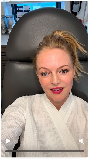 Heather Graham on Instagram: "A friend told me she loved Emface and Emsculpt Neo, so I tried it. I want to look as good as I can while still keeping it natural. 💕 @Emface lifts and tones with no fillers #needlefree @Emsculptneo because six packs abs are my goal 🤣💪🏼😘💃🏼💫 #emscupltpartner @drdendy @btlaesthetics"