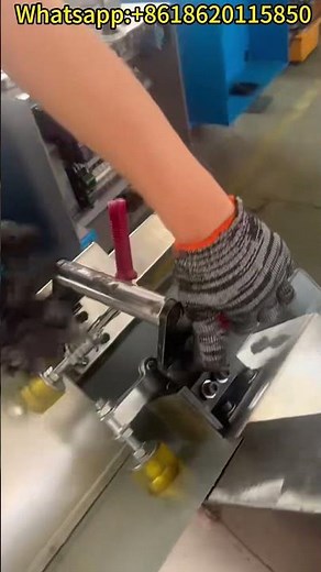 air duct seam closer,square air duct seaming machine,air duct zipper #hvac #airduct #sheetmetal