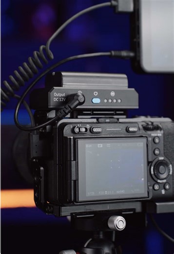 NEEWER PS004E NP-F Battery Adapter for Extended Livestreaming