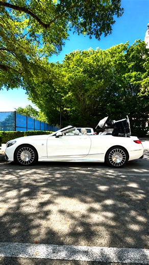 Is The Maybach Cabriolet Roof System Really That Fast?