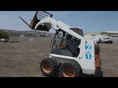 Bobcat 751 skid steer