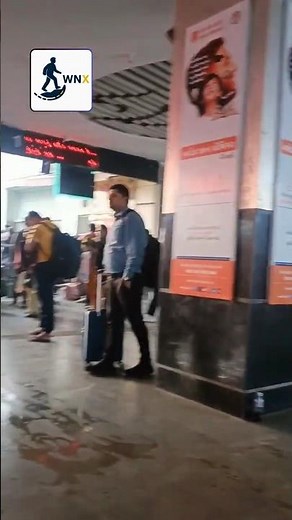 Inside Vadodara Bus Stand | GSRTC Terminal View 🚍✨