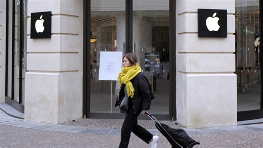 The iPhone 12 emits too much radiation and Apple must take it off the market, French agency says