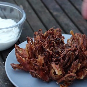 HOW TO MAKE BLOOMING ONIONS | 0815BBQ