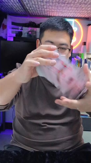 Loong | A New Way to Switch Cards — One-Minute Tutorial! | Instagram