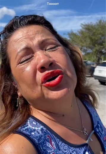 Mama Llama's Hilarious Family Moments