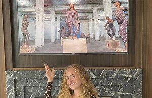 Adele shows off weight loss as she supports 'Queen' Beyonce