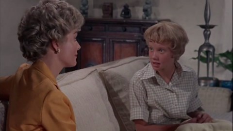 Joanna Barnes plays Vicky in 1961's The Parent Trap