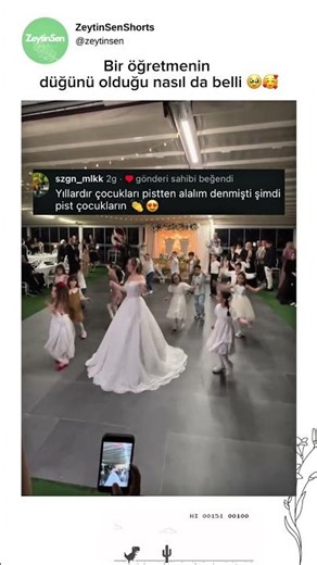 Bir öğretmenin, öğrencileriyle yaptığı dans 🥰