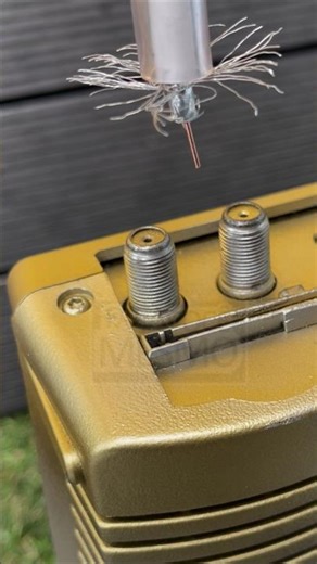 How to fix poor contact in an antenna connectorStable signal, no dropouts#USA #TVTip #AntennaFix