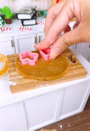 Tiny Baking: Delightful Christmas Cookies Recipes