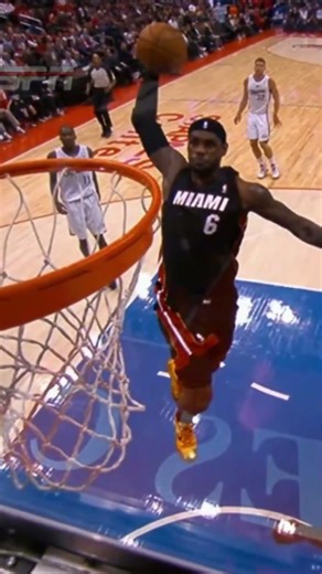 LeBron James DESTROYS The Rim With A MONSTER Tomahawk Dunk 😱🔥🏀 #shorts