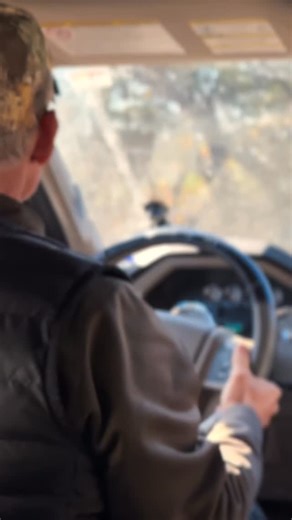 🎥 We flew out to Forestburg, Texas to meet Chad, owner of Elegant Outhouse — one of the most unique restroom trailer builds we’ve ever seen. He actually built his trailer from the ground up, giving it the look and feel of a real home. 🏠✨ Chad also builds tiny homes and rents out incredible treehouses on his property through Airbnb 🌳 Before all this, he ran a roofing company that traveled the country fixing roofs after major hail storms. At his peak, the company brought in $14 million in a sin