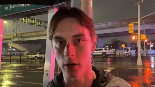 Passenger describes 'chaos' during LaGuardia collision